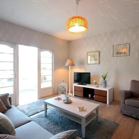 Gold Apartment *